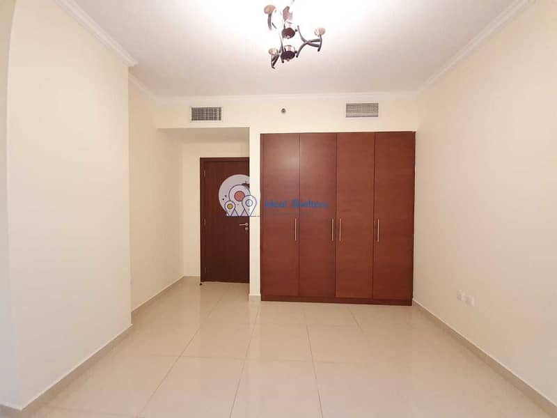 9 SECIOUS 2 MASTER BEDROOMS APARTMENT WITH 2 BALCONY WARDROBES 43K