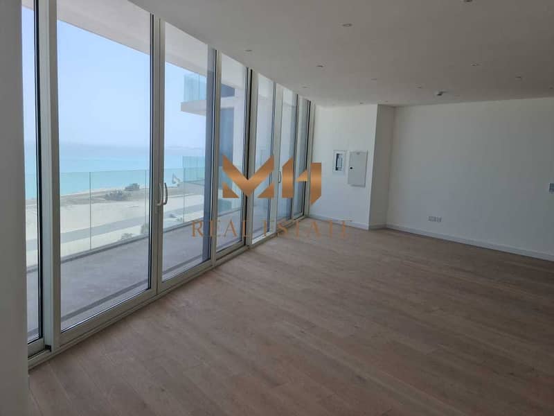 8 Vacant  3bedrooms + maid's room | With stunning sea view