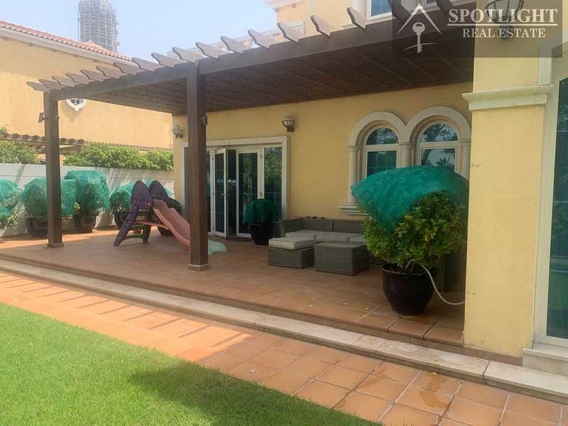 9 LEGACY | UPGRADED | 5-BEDROOM ATTACHED ENSUITE WITH MAIDROOM| JUMEIRAH PARK | DISTRICT-1 |  ONLY 310K