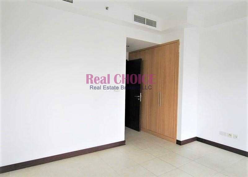 3 Middle Floor Spacious 2BR Apartment | With Maids