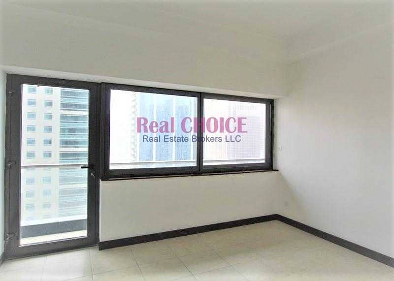 6 Middle Floor Spacious 2BR Apartment | With Maids