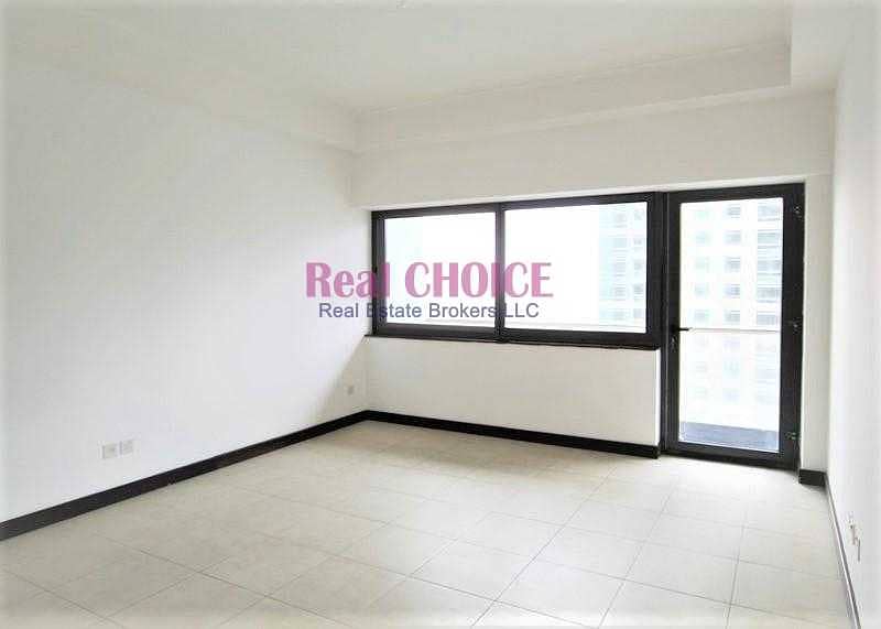 7 Middle Floor Spacious 2BR Apartment | With Maids