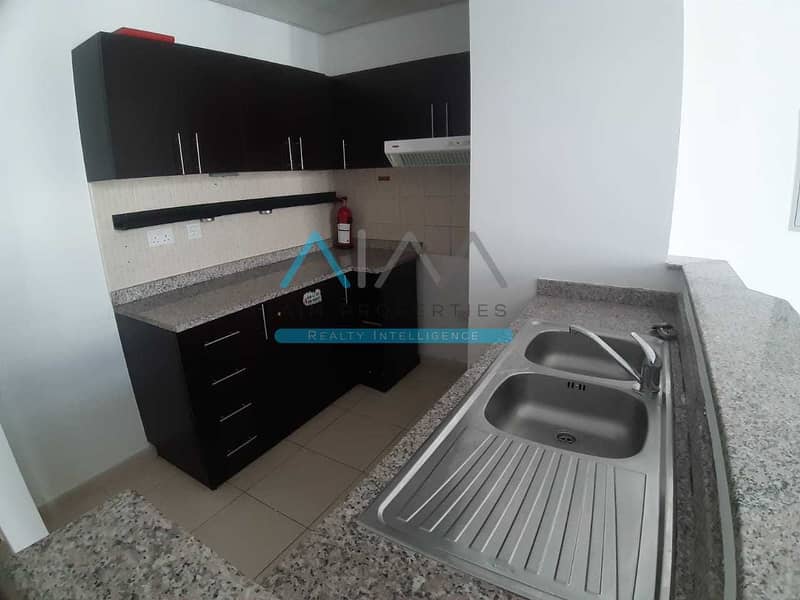 3 Ready To Move 2 Bed Room | Dewa Connected | 3 Baths