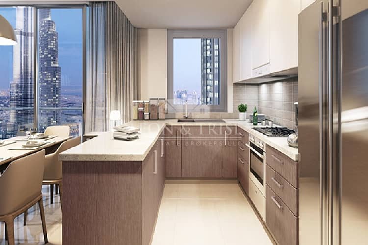 3 Forte 64th floor 2 Bed with City and Sea View