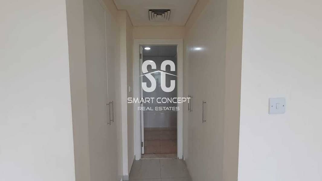 6 A Spacious Unit with Balcony and Garden View