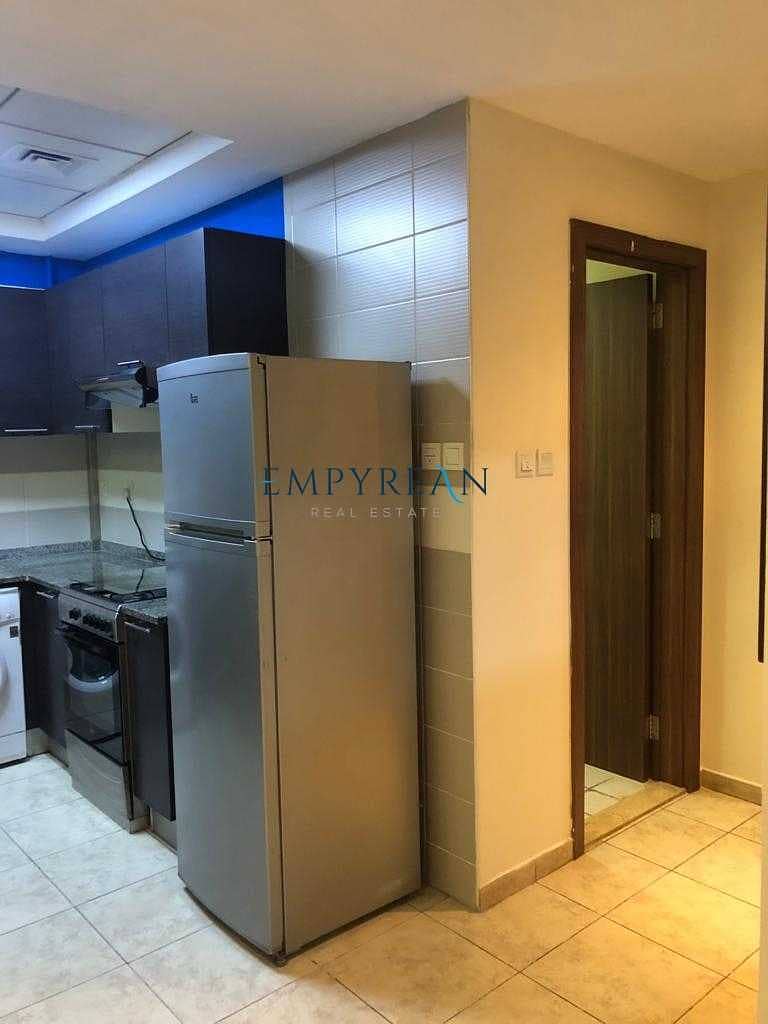 10 Fully furnished - High Floor - 2 Bed Apartment