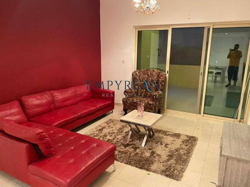 8 Ground floor Unit - Fully Furnished - Terrace