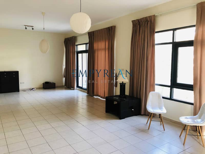 12 Huge 3 bed + Study With 2 Balconies In Al Ghaf - The Greens