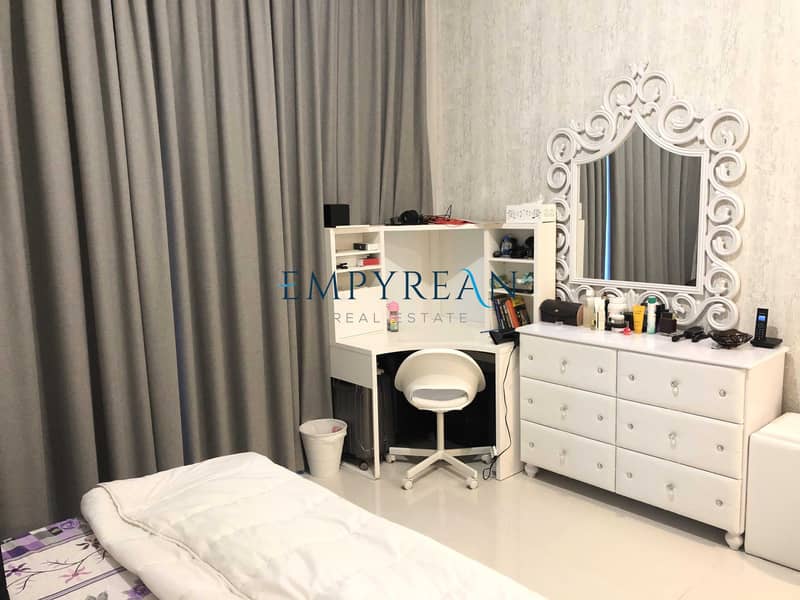 9 Excellent Fully Furnished - 1 Bed - Park View