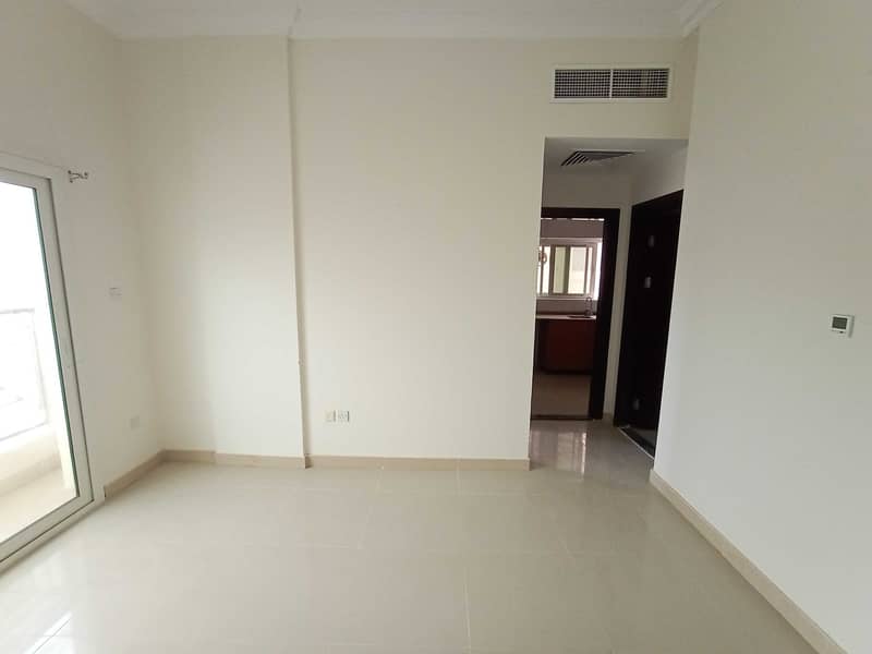 3 Best New 1BHK Just 18k Central AC Family Building Balcony In National paint Muwaileh