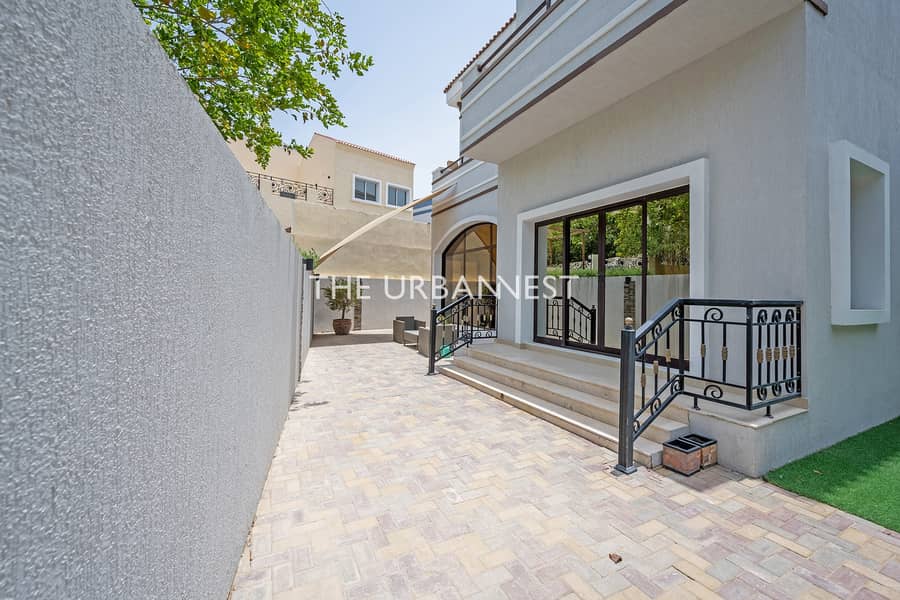 45 One of a Kind | 6BH | Park Access with Pool