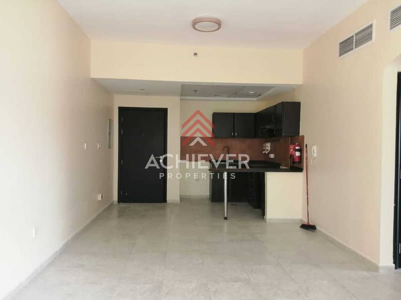 2 Hot Deal|1 BR|Well Maintained|Pool|Gym|Parking|