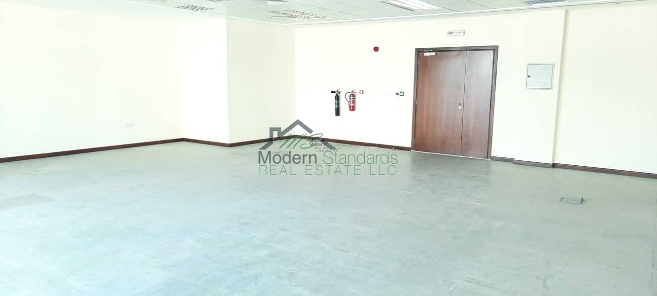 18 Fitted Office | Facing the DIFC Metro | Great Location | Open View