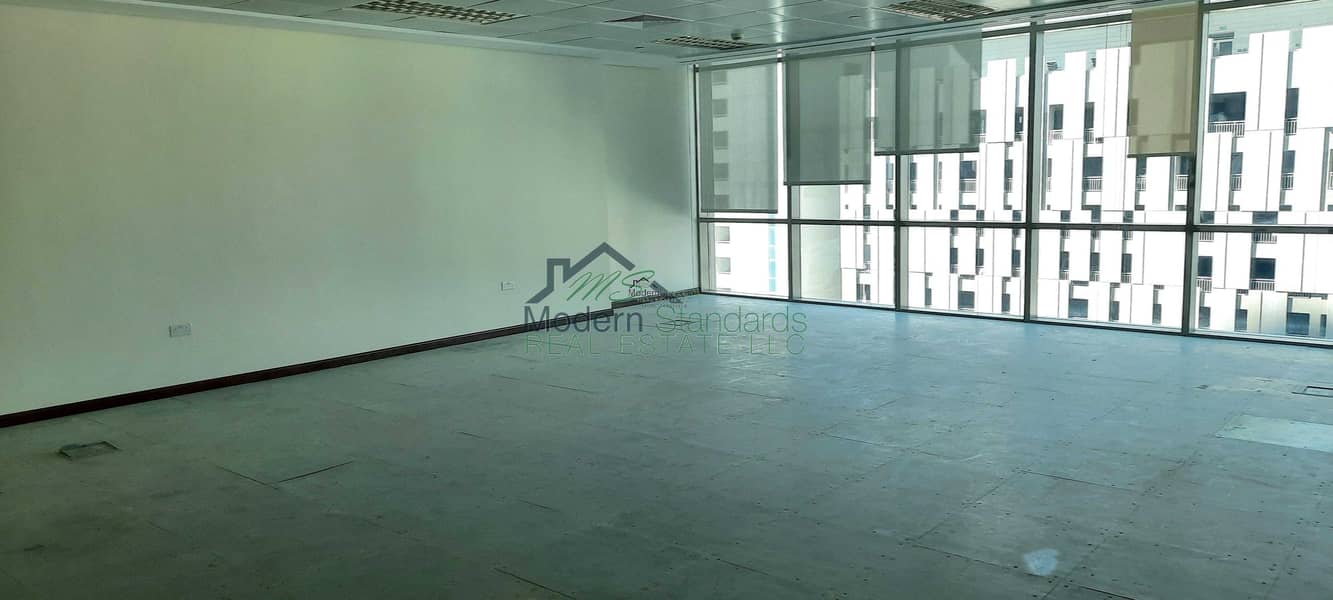 32 Fitted Office | Facing the DIFC Metro | Great Location | Open View