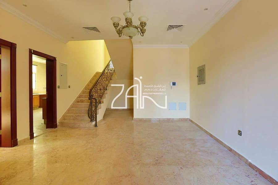 8 Spacious Vacant 6 BR Villa with Pool High Standard