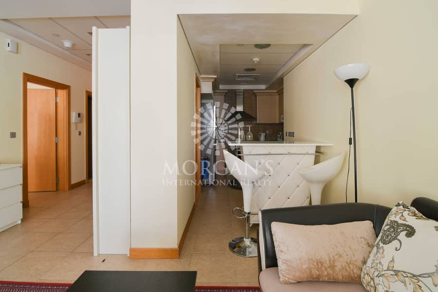 5 Best Offer/Furnished 1 Bedroom/Next to Mall