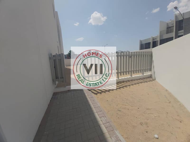 4 Spacious Brand New Villa For Rent