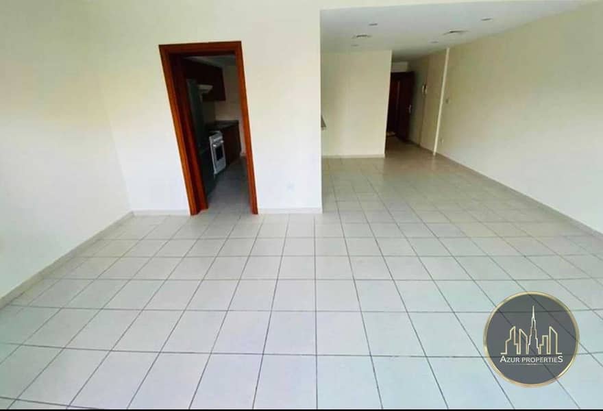 5 Beautiful 2 Bed+study| pool view|Best Layout|