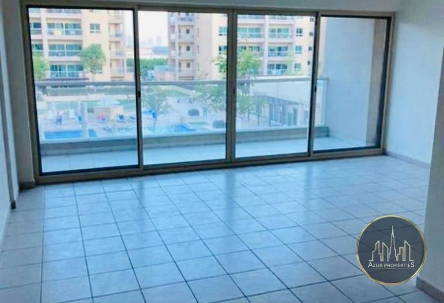 6 Beautiful 2 Bed+study| pool view|Best Layout|