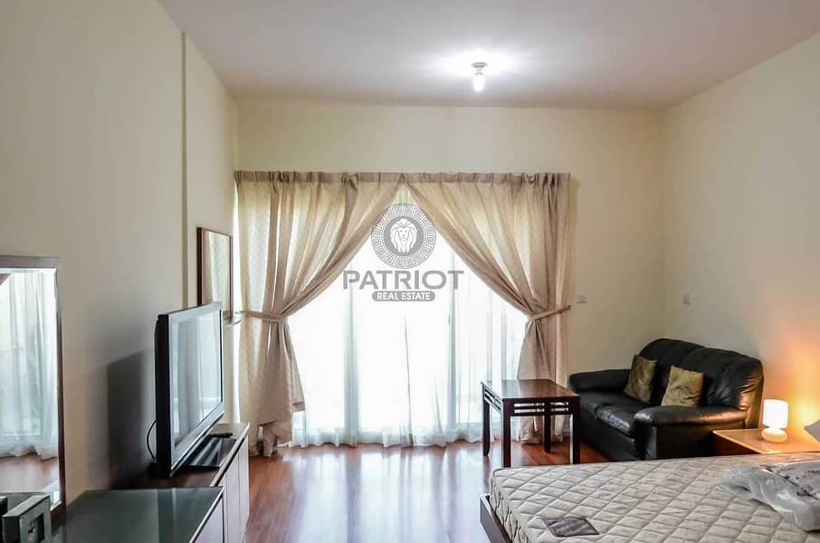 Furnished Studio| Bright Unit| Well Maintained