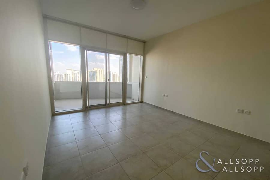 14 One Bed | Unfurnished | Golf Course View