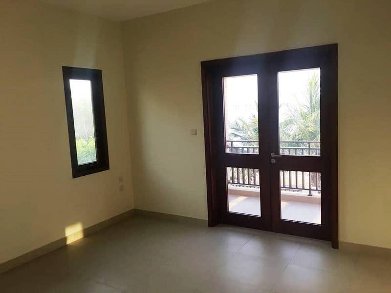 4 Bedroom Beautiful Villa in Mina Al Arab RAK