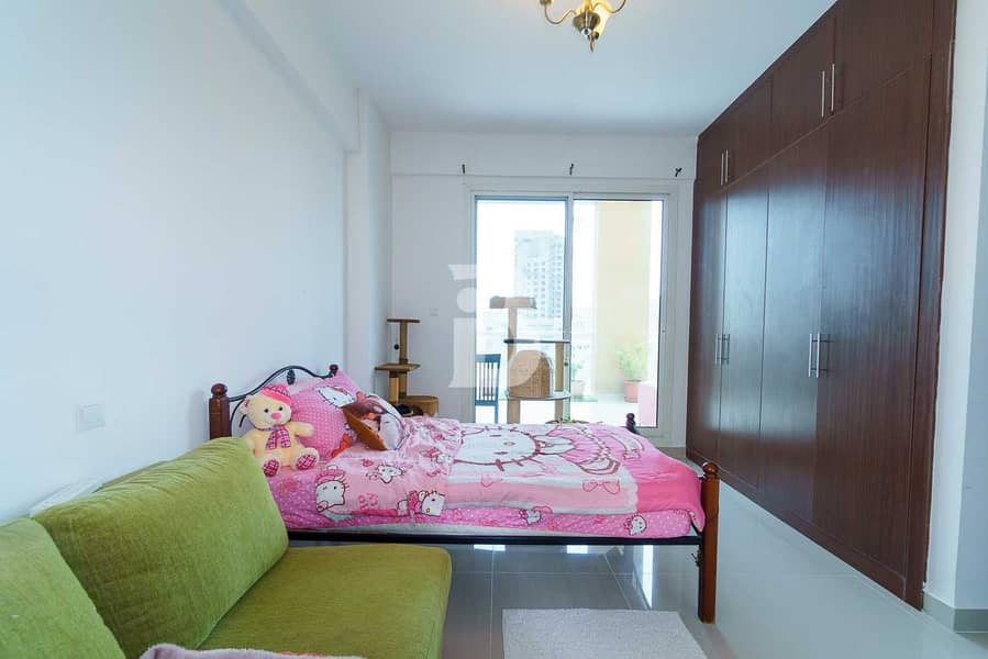 9 SPACIOUS 1BHK  IN A NEW BUILDING DISTRICT 12