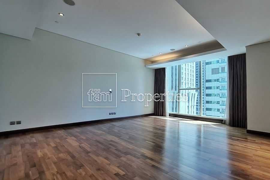 29 EXCEPTIONAL MID-FLOOR 4 BR +M  | FULL SEA VIEW