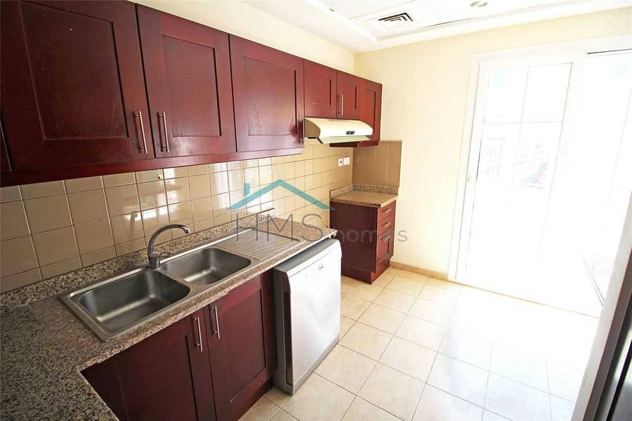 2 Al Reem 2 - 4M Close to park and pool