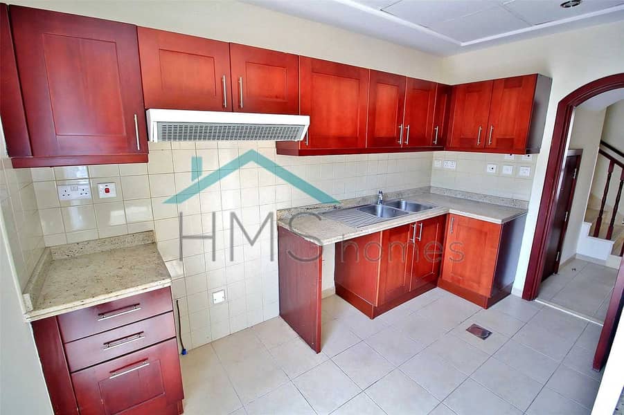 10 Al Reem 2 - 4M Close to park and pool