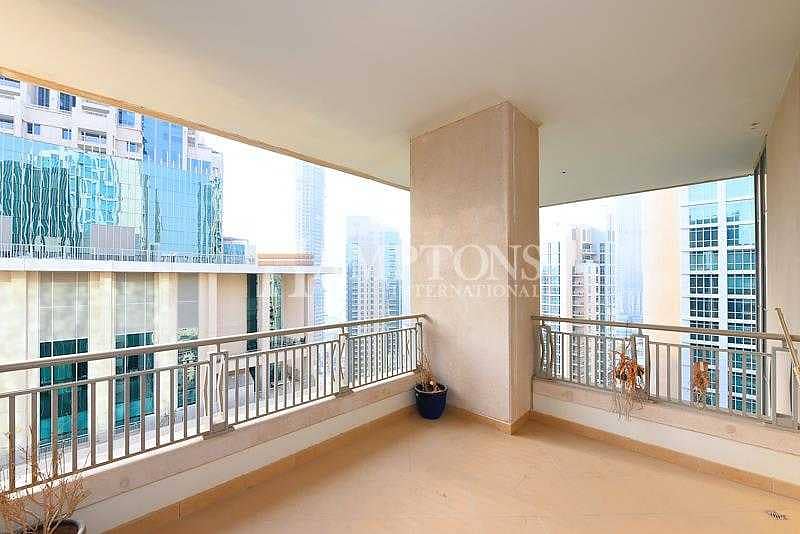 4 3 Bed Apartment || Boulevard Central T1.