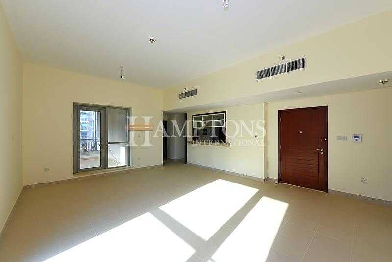 9 3 Bed Apartment || Boulevard Central T1.