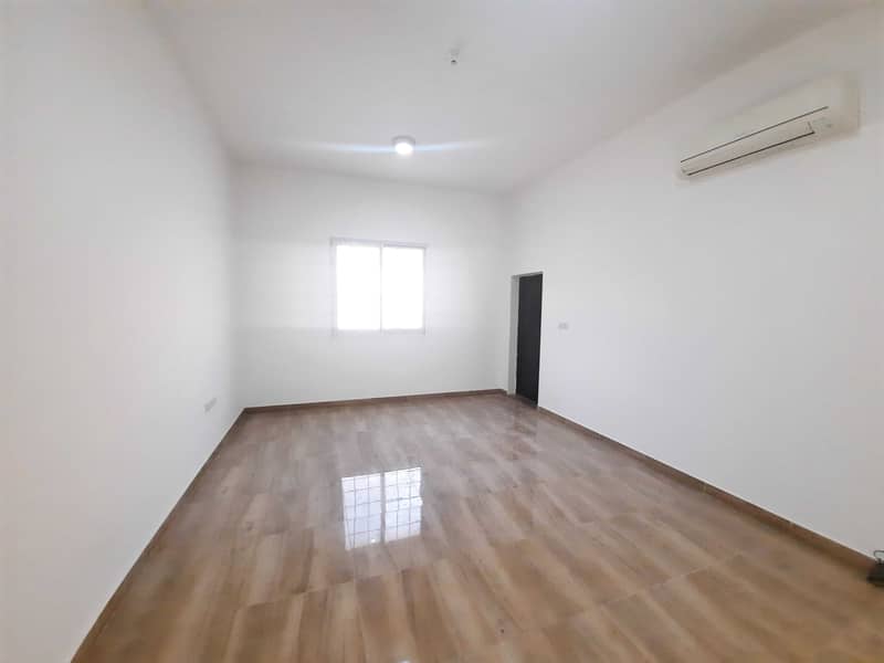 Квартира в Аль Шамха, 3 cпальни, 60000 AED - 5236209