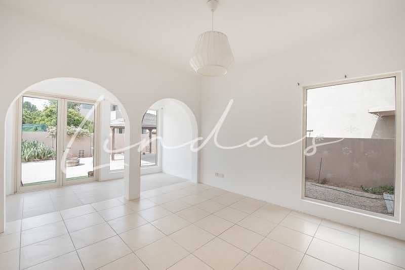 4 Saheel Villa 3 beds  Extended with Up Graded Kitchen