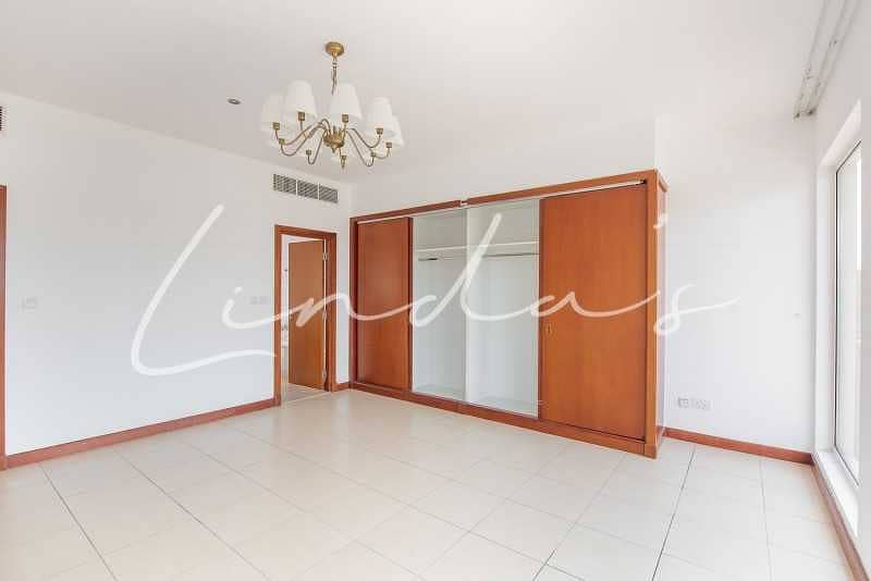 14 Saheel Villa 3 beds  Extended with Up Graded Kitchen