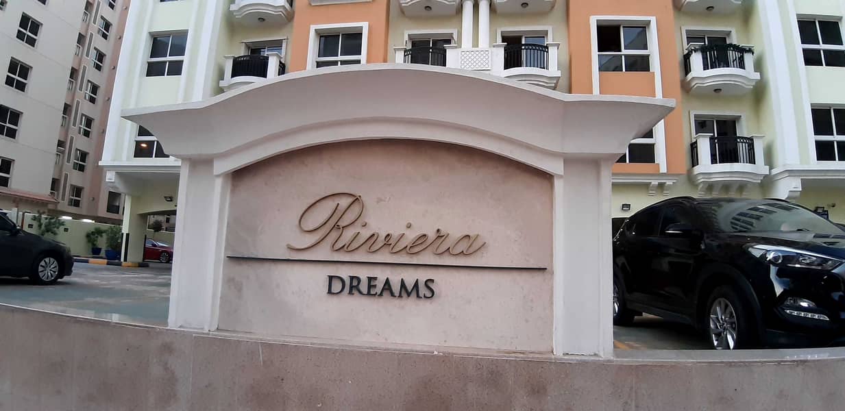 27k 4CHQ 1Bedroom In CBD Riviera Dream With Balcony