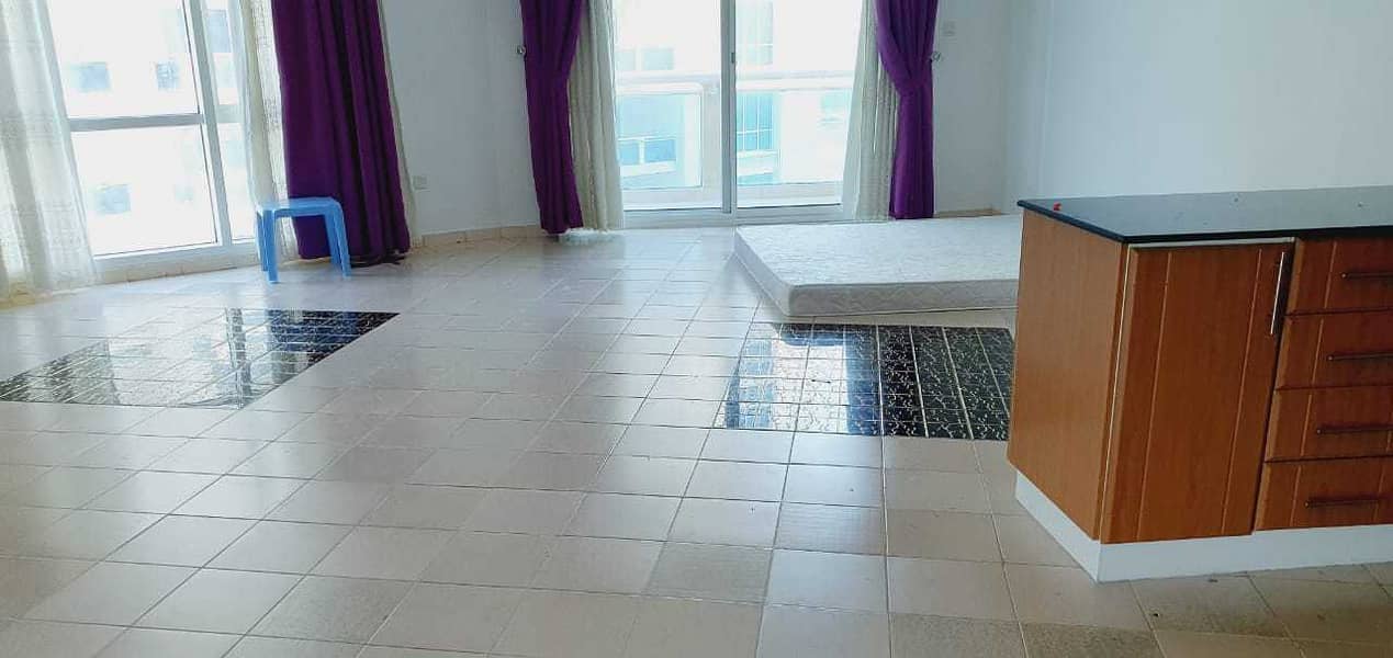 Two Bedroom/ with parking/ Rent in lago vista tower C Two Bedroom/ with parking/ Rent in lago vista tower C