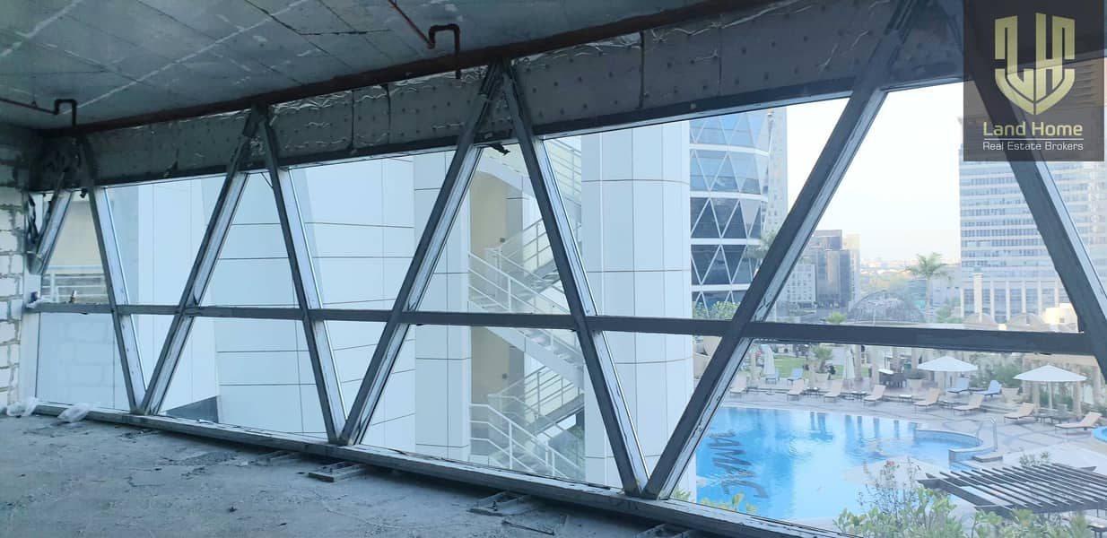 3 swimming pool view - 3 month free- Free zone and difc license