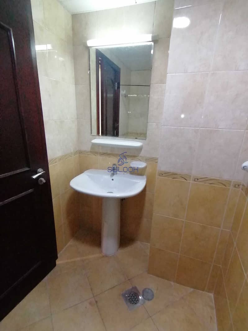 11 Spacious 1BHK for 41k in Al Nahyan Area