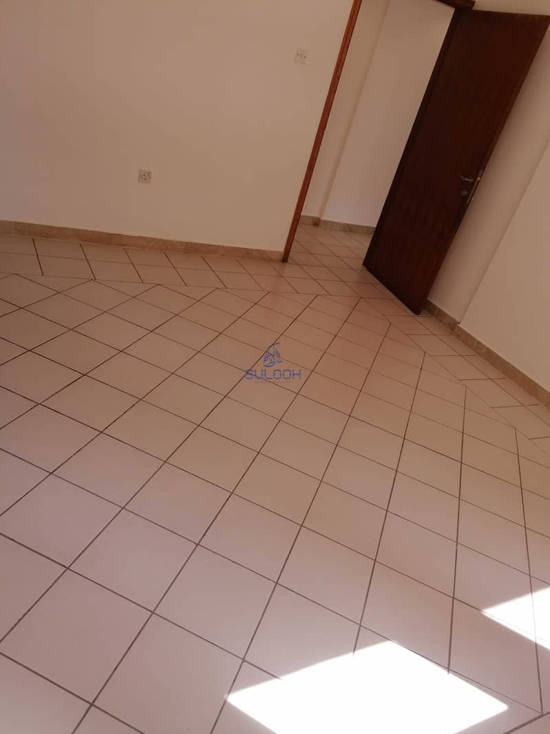 8 Spacious 3BHK with big balcony for 65k in Hamdan nearby Al Mariah Mall