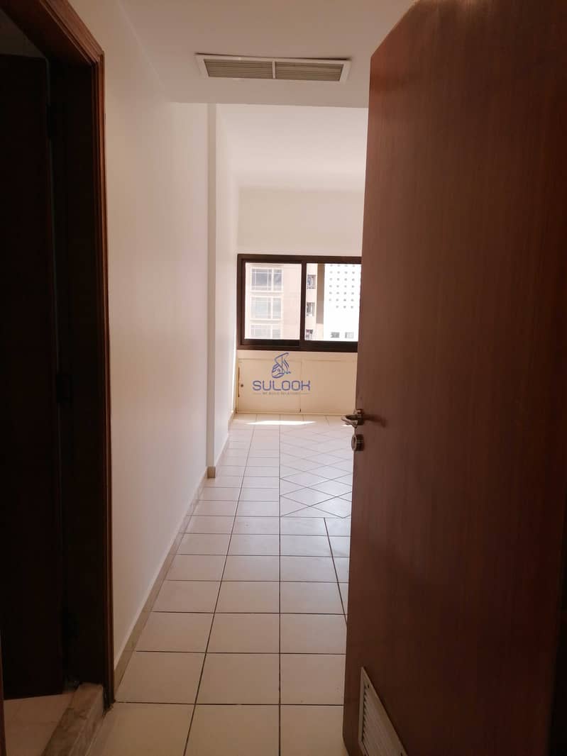 9 Spacious 3BHK with big balcony for 65k in Hamdan nearby Al Mariah Mall