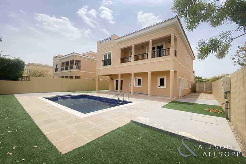 4 Great Location | Private Pool | 5 Bedrooms