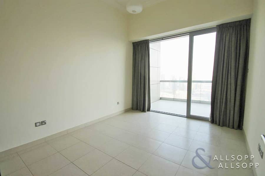 Community View | 1 Bed | Downtown Living Community View | 1 Bed | Downtown Living