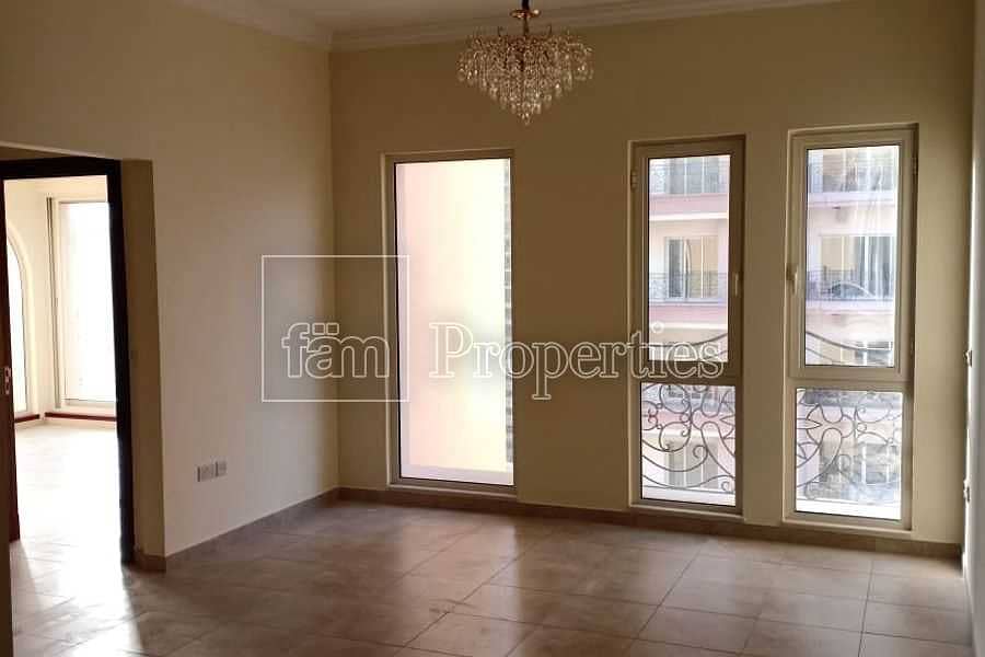 8 Spacious 1 Bedroom Available for Rent in European