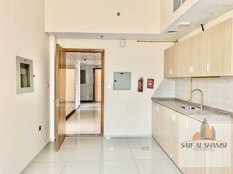 7 No commission| No Hidden charges| Brand New Studio| Near Metro