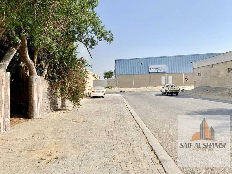 5 Direct From Landlord | No Commission | Good Size Warehouse | Near Emirates Metro Station