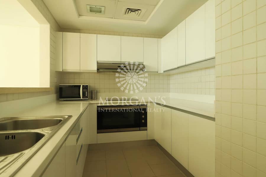 34 Beautifully Furnished I Awesome Views I Spacious Apartment