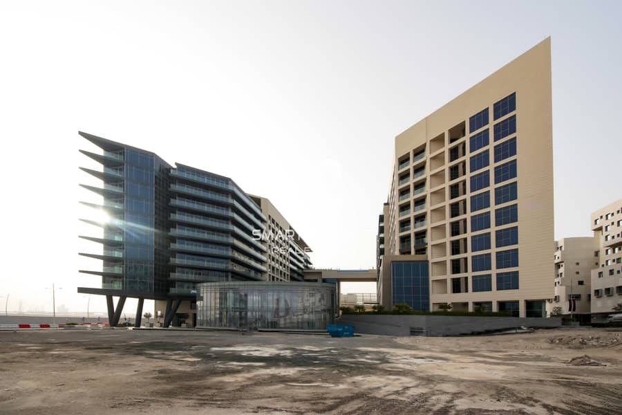 High ROI | Great Layout | Sea View | Vacant High ROI | Great Layout | Sea View | Vacant