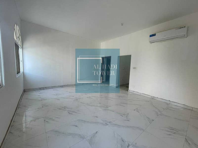 6 BIG SPACIOUS CLEAN 1 BEDROOM HALL