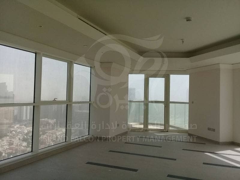 Amazing !!! 5 Bedroom Apartment for Rent in Corniche